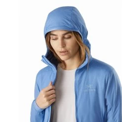 ArcTeryx Atom LT Womens Insulated Hooded Jacket - Revised -Outdoor Sport Store ArcTeryx Womens Atom LT Hoody Model 05