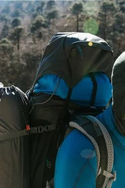 Lowe Alpine Cerro Torre 80-100 Litre Mens Hiking Pack -Outdoor Sport Store Lowe Alpine Cerro Torre 80 100L Black Greyhound 03