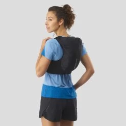 Salomon Adv Skin 12L Womens Set Running Vest With Flask - Black/Ebony -Outdoor Sport Store Salomon Adv Skin 12 WomensRunningVest Black 03